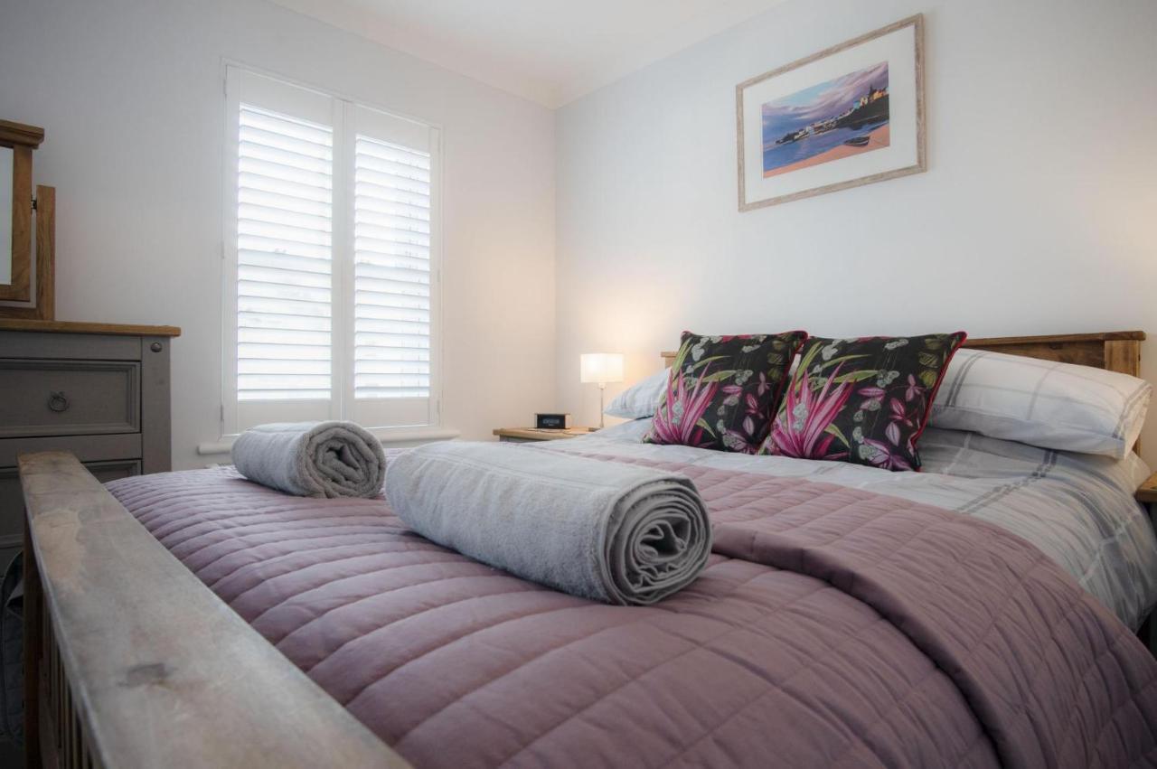 Ty Melyn - 2 Bedroom Cottage - Tenby Dış mekan fotoğraf