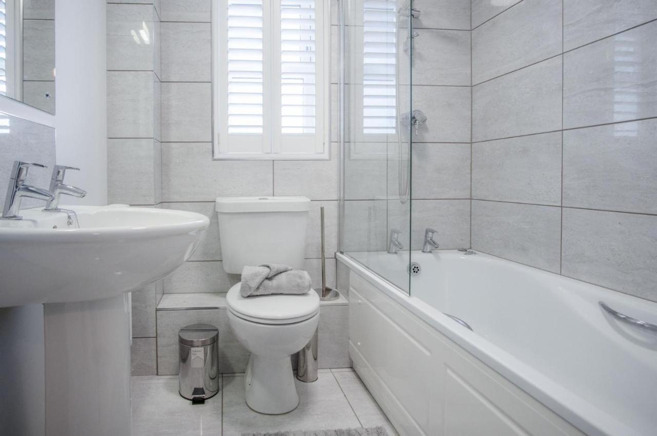 Ty Melyn - 2 Bedroom Cottage - Tenby Dış mekan fotoğraf