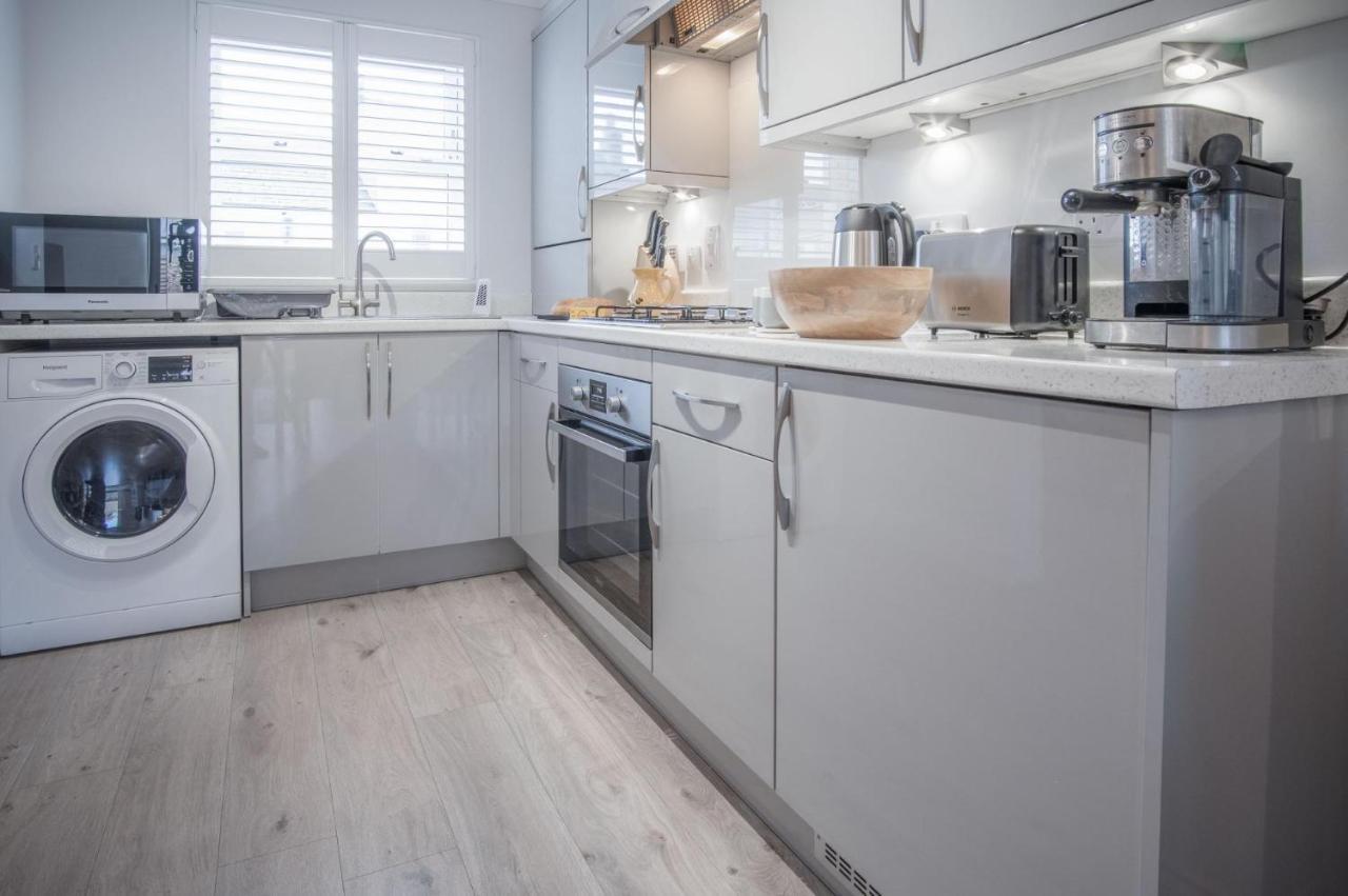 Ty Melyn - 2 Bedroom Cottage - Tenby Dış mekan fotoğraf