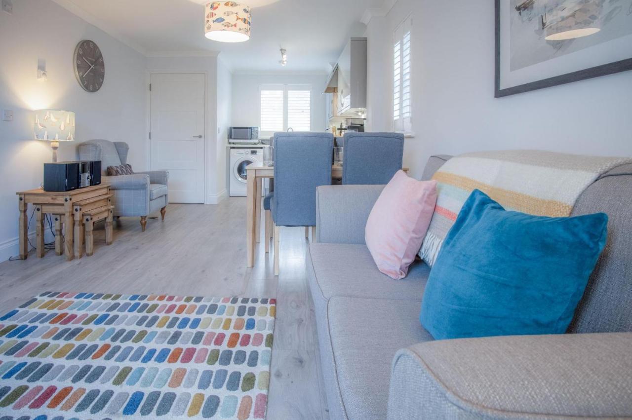 Ty Melyn - 2 Bedroom Cottage - Tenby Dış mekan fotoğraf